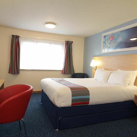 Travelodge Bristol Central Anchor Road Εξωτερικό φωτογραφία