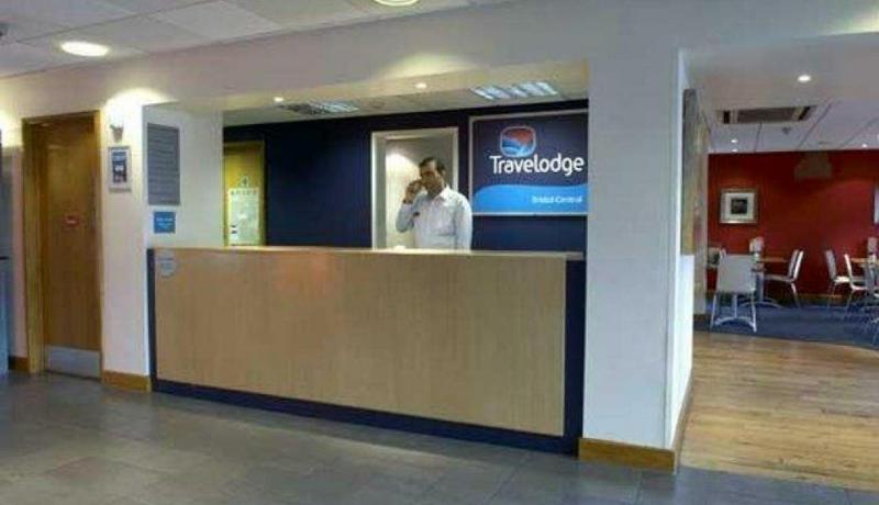 Travelodge Bristol Central Anchor Road Εξωτερικό φωτογραφία