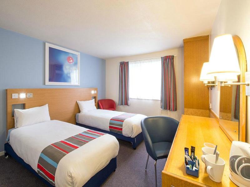 Travelodge Bristol Central Anchor Road Εξωτερικό φωτογραφία