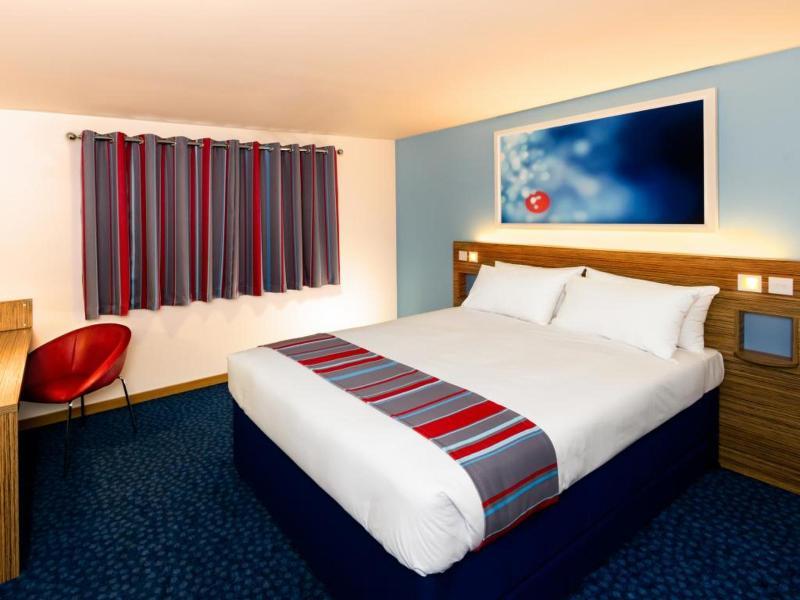 Travelodge Bristol Central Anchor Road Εξωτερικό φωτογραφία