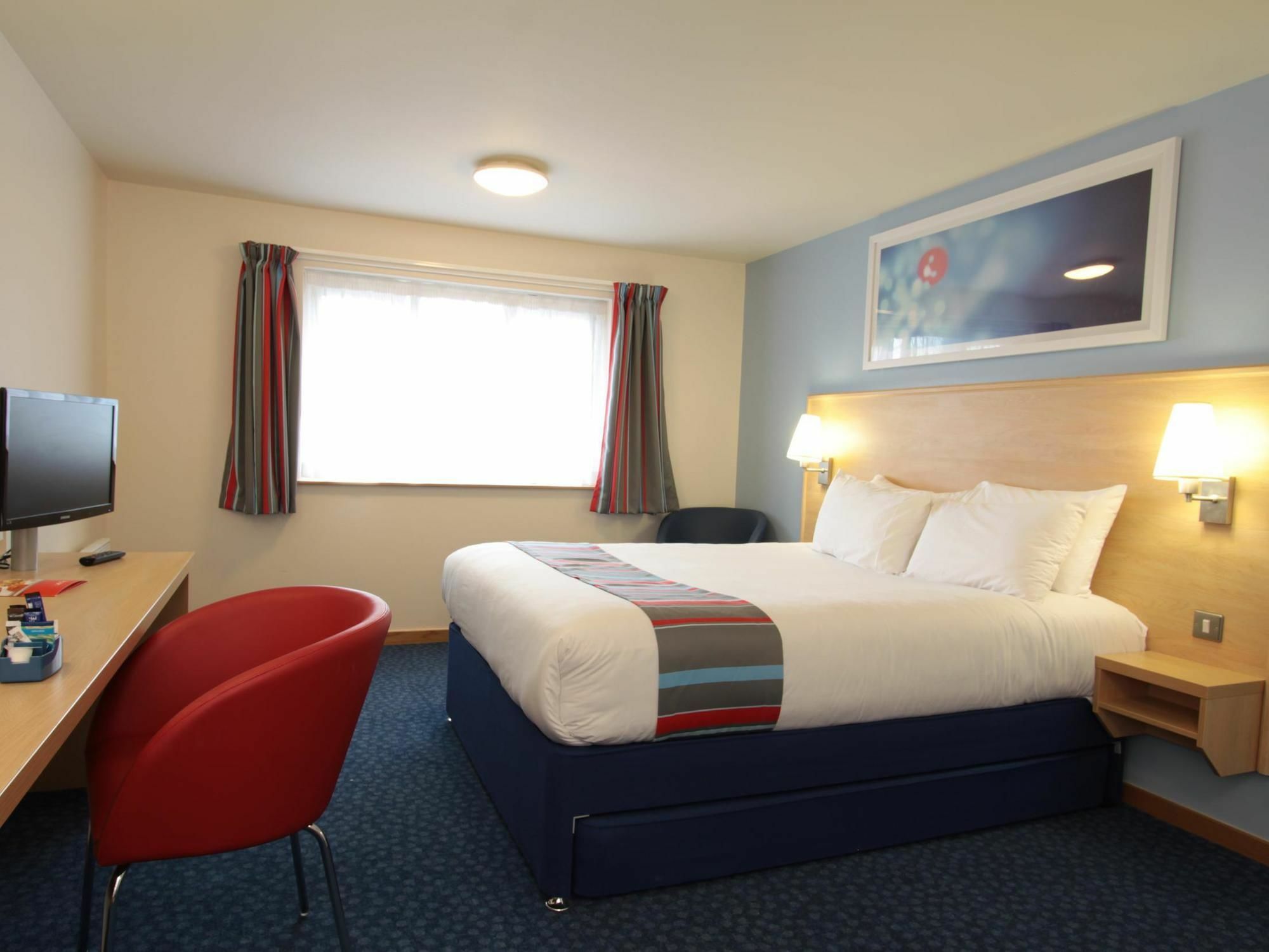Travelodge Bristol Central Anchor Road Εξωτερικό φωτογραφία